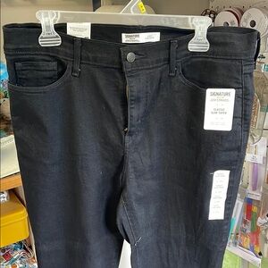 Signature Levi Strauss Classic Black Jeans